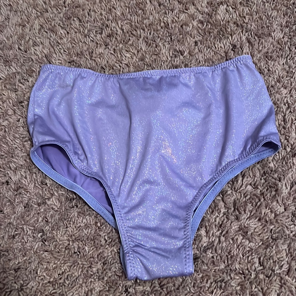 Iheartraves booty rave shorts cheeky size small lavender with bunny tail